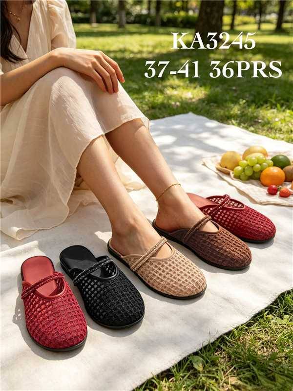 VENTE DE CHAUSSURES POUR FEMME 
