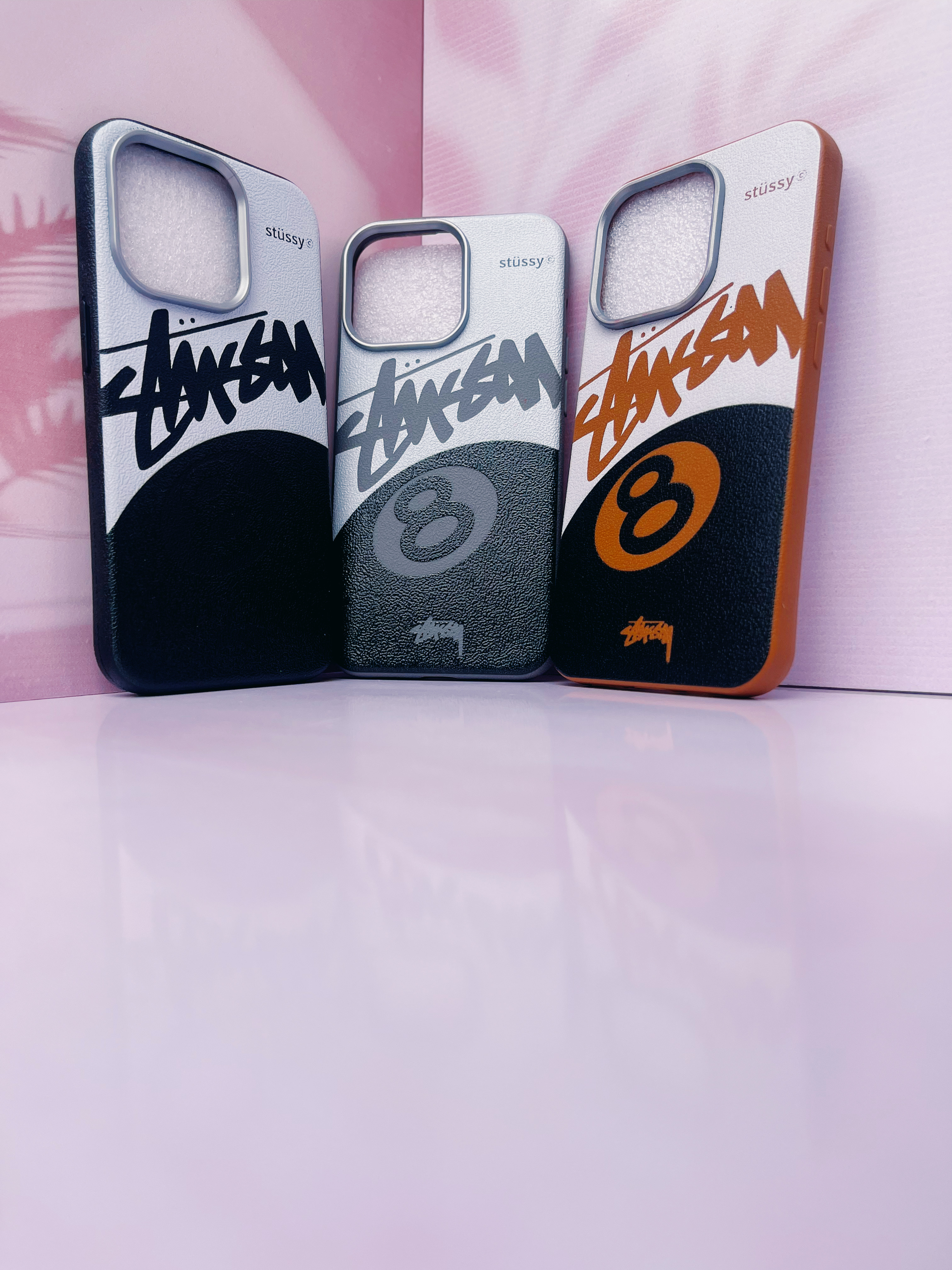 Pochettes (coques) iPhone disponible de 11simple à 16simple