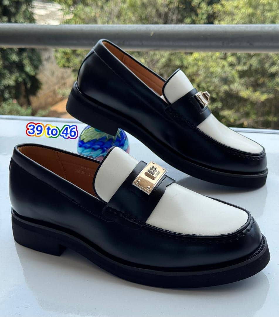 Chaussures pour hommes 